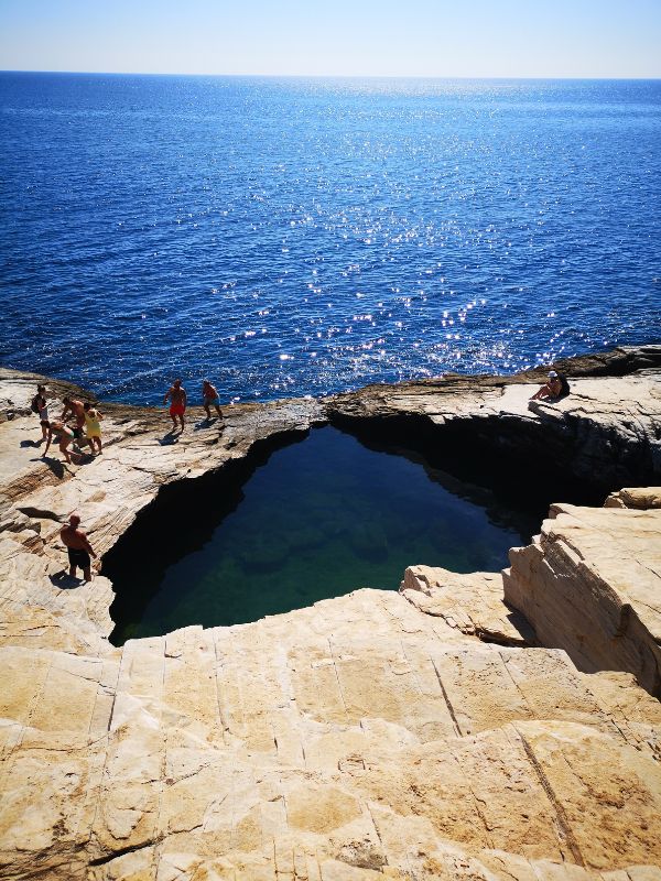 Giola Thassos naturalny basen w skalach 1