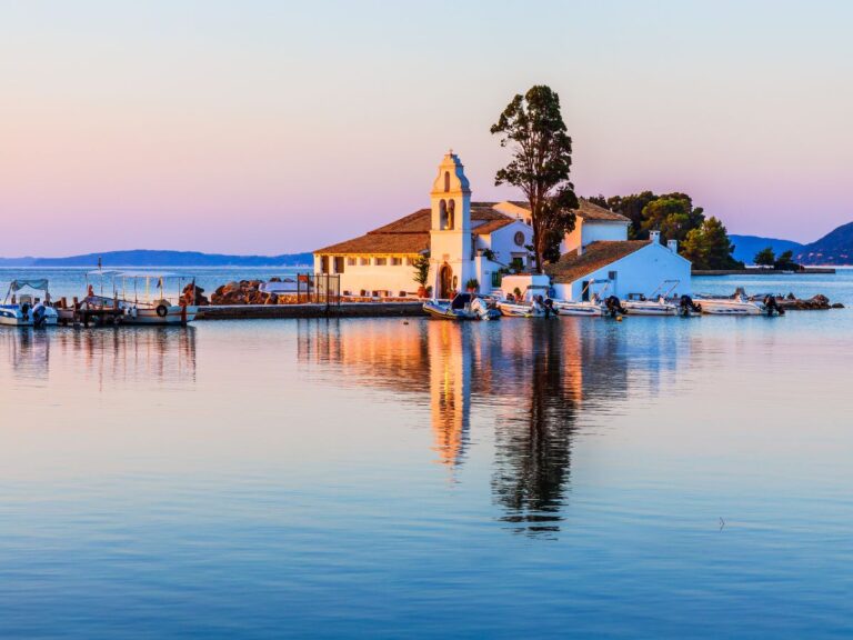 Przewodnik po Korfu na wakacje - greckiekefi.pl