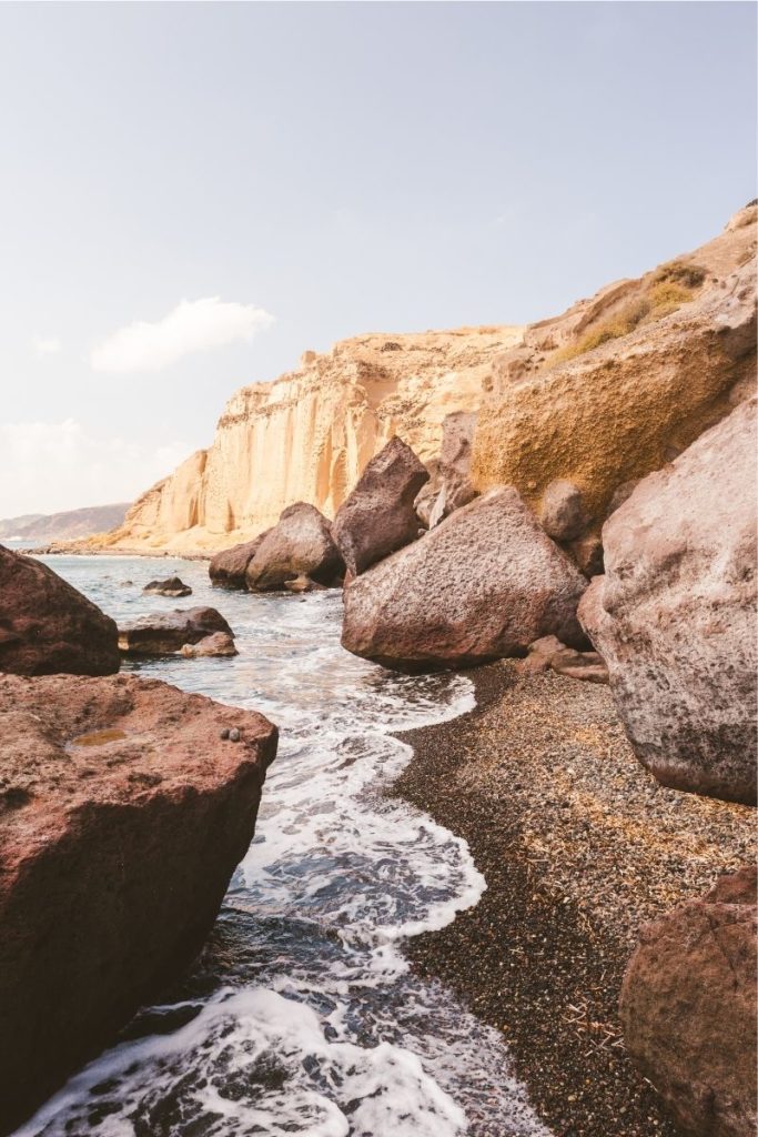 Co robić na Santorini - plaże - greckiekefi.pl