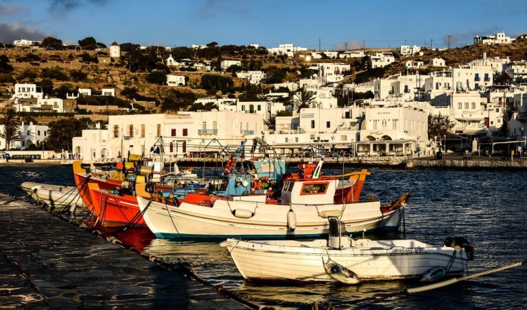 Jak możemy wspierać lokalną turystykę w Grecji?