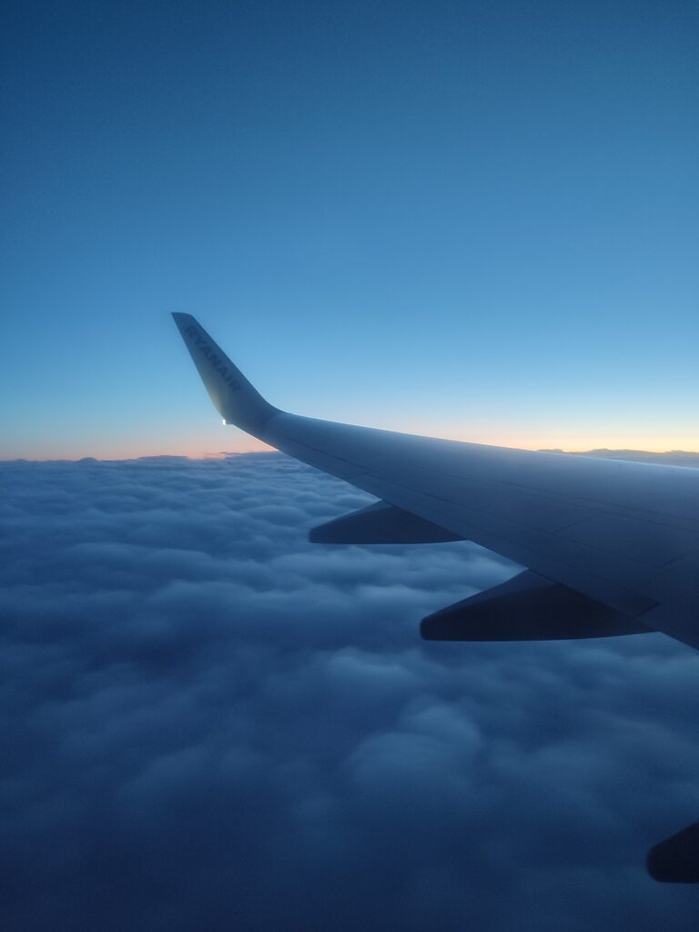 Podróż do Grecji samolotem - greckiekefi