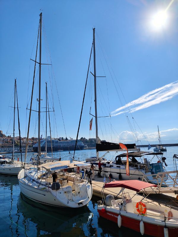 Żeglowanie w Grecji - greckie kefi