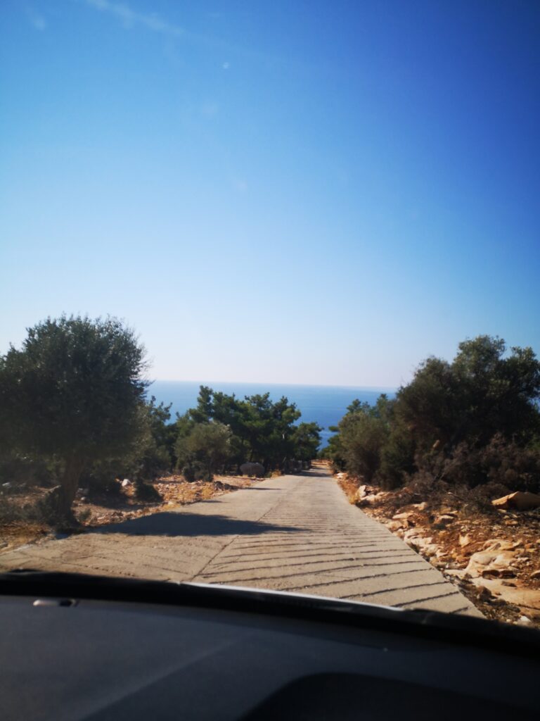 Bezpieczne wakacje - drogi w Grecji - greckiekefi.pl