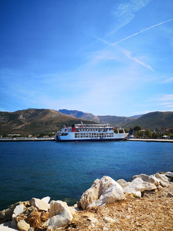 Podroz po wyspach greckich promami greckiekefi