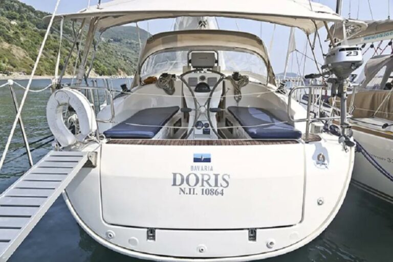 Jacht żaglowy Bavaria 36 Cruiser czarter jachtów VOLOS