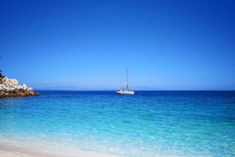 Jacht czy katamaran na rejs do Grecji