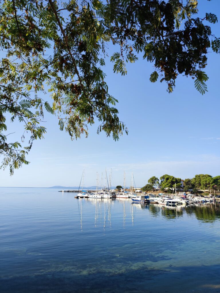 Jacht czy katamaran w Greci greckiekefi