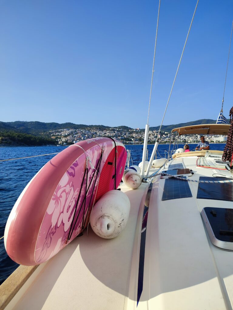 Aplikacje dla żeglarzy - greckie kefi