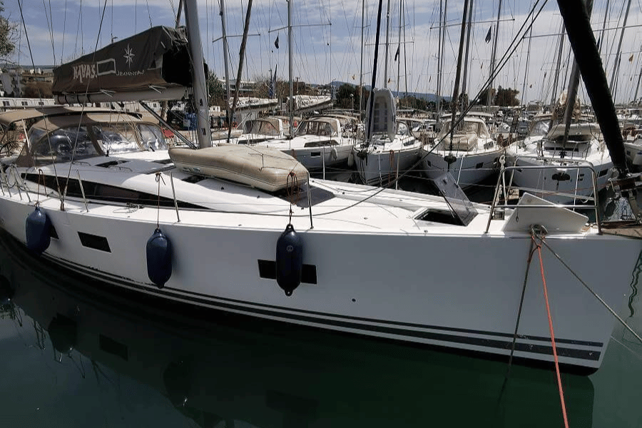 Jeanneau Sun Odyssey 54 - czarter jachtu Grecja