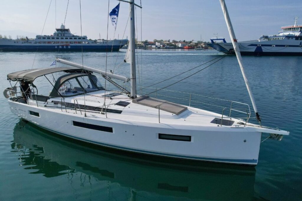 SUN ODYSSEY 440 - czarter jachtu w Grecji