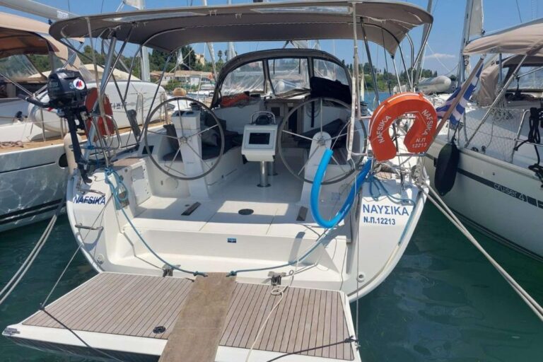 Bavaria Cruiser 41 - czarter jachtu Grecja