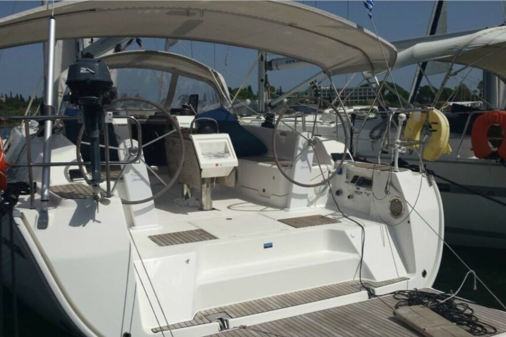 Bavaria Cruiser 46 - czarter jachtu Grecja