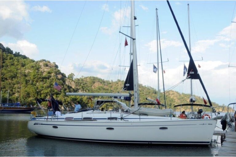 Bavaria 42 Cruiser - czarter jachtu Grecja