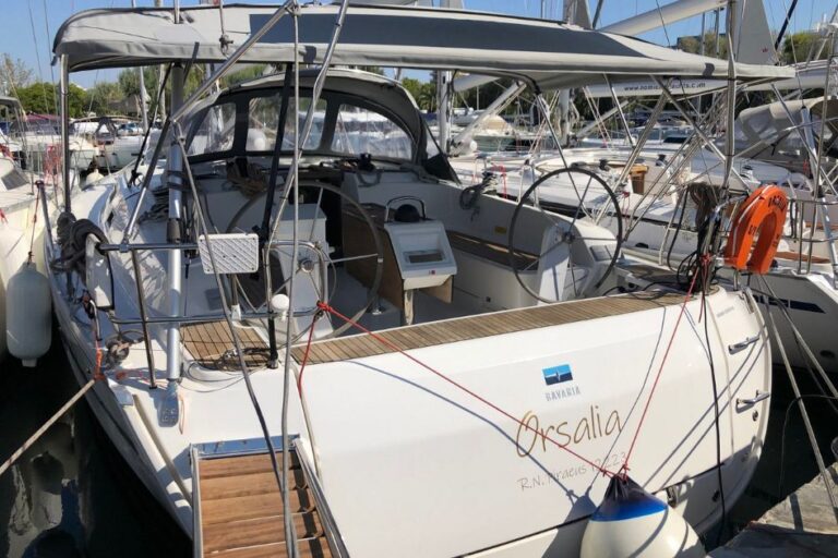 Bavaria Cruiser 46 czarter jachtu Grecja - greckiekefi.pl