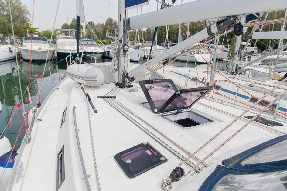 Bavaria Cruiser 40 czarter jachtu Grecja