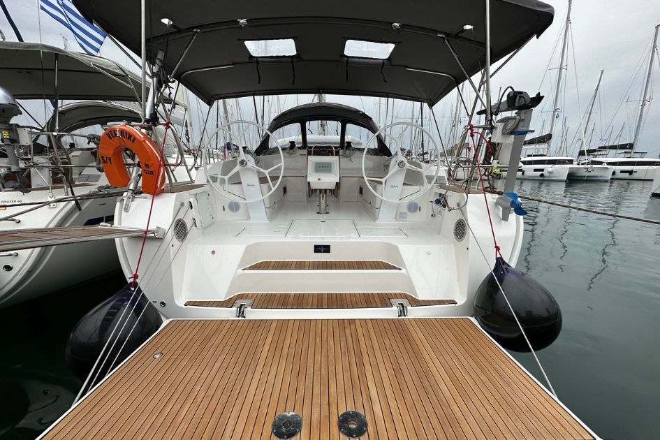 Bavaria Cruiser 46 Style jacht w Alimos - greckiekefi.pl