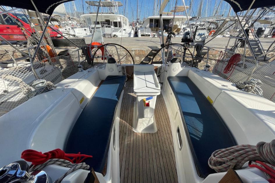 Bavaria Cruiser 40 czarter jachtu greckiekefi