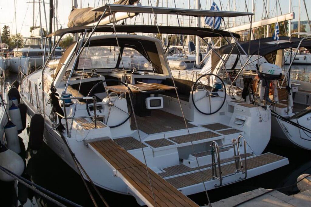 Beneteau Oceanis 48 czarter jachtu Grecja - Alimos