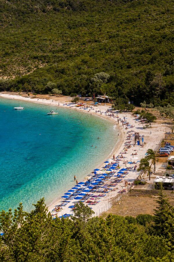 Przewodnik po Kefalonii plaża Antisamos - greckiekefi