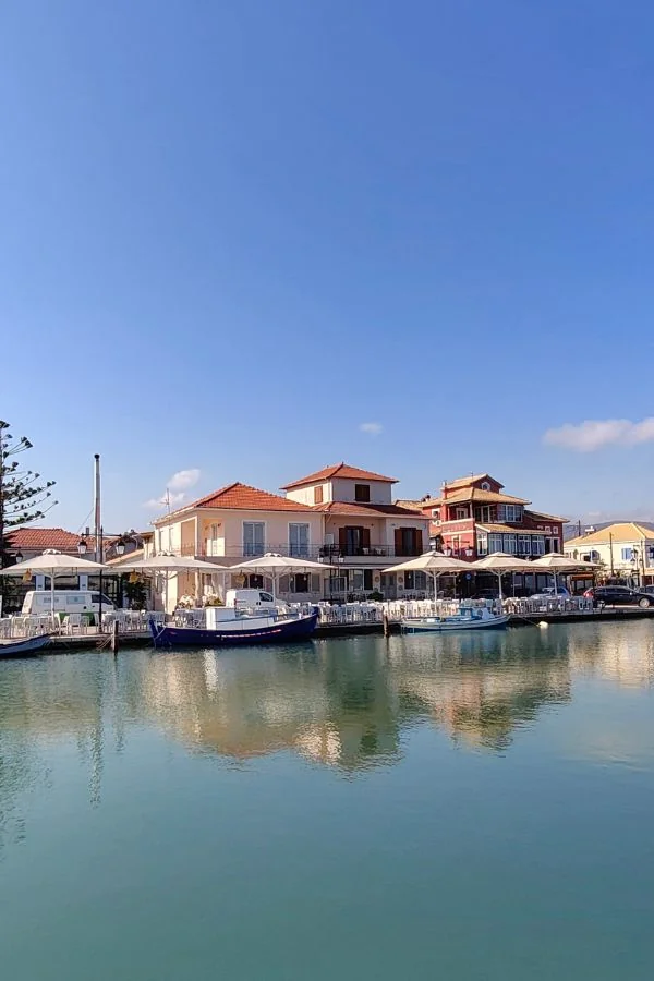 Marina Lefkada – port jachtowy blisko centrum miasta