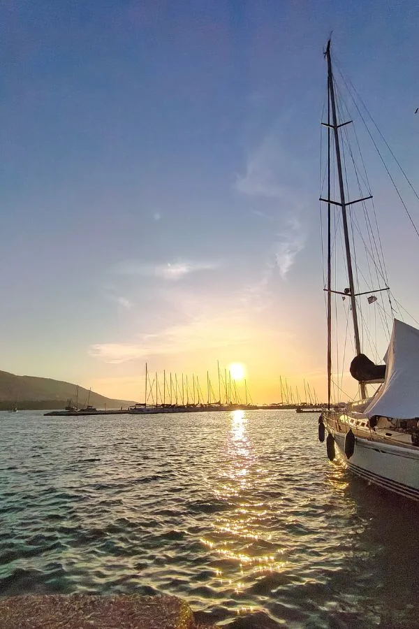 Stanowiska jachtowe w marinie D-Marin Lefkas