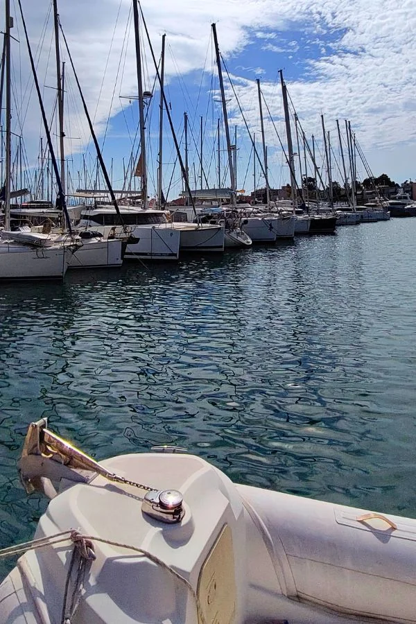 Udogodnienia na terenie Mariny Preveza