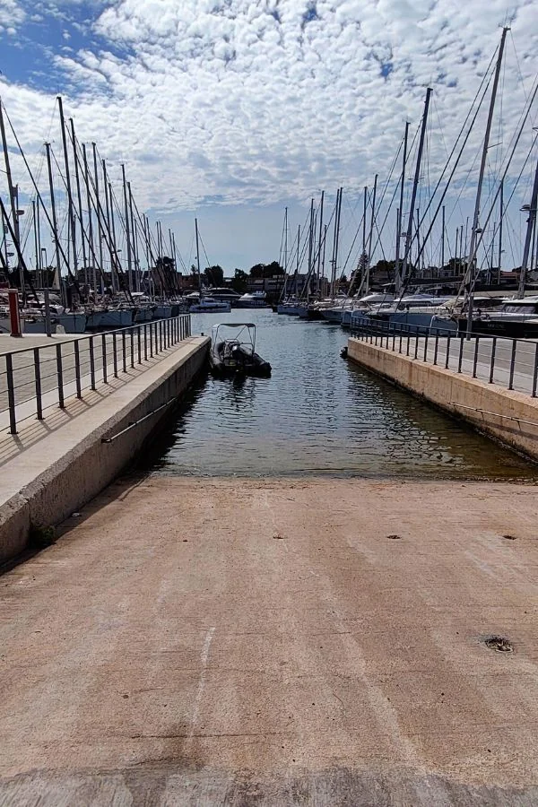Marina Preveza – zaplecze żeglarskie